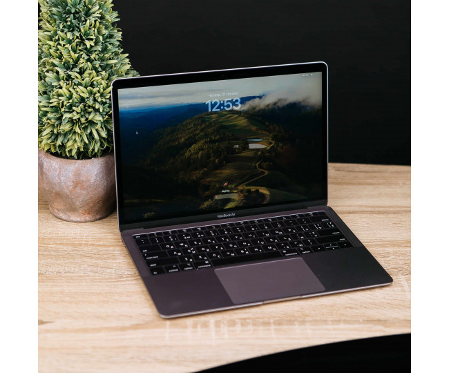 Apple MacBook Air 13 Space Gray 2018 (MRE82) б/у
